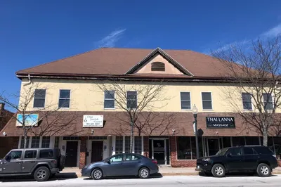 580 Washington Street #4