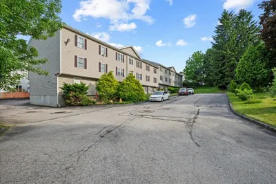 1 Hatfield St #7 1