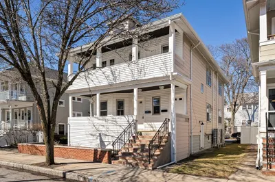 52-54 Woodrow Avenue #1