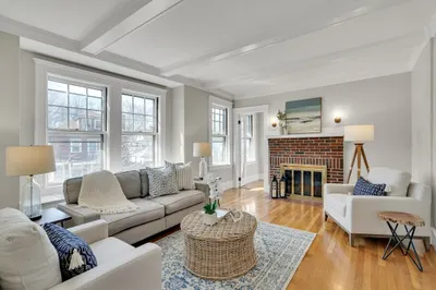 140 Harvard St #140 1