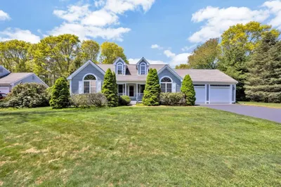 73 Snead Dr 1