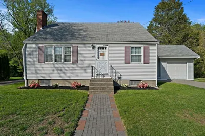 46 Moreland Rd 1