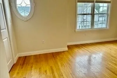 36 Lawrence Street #36