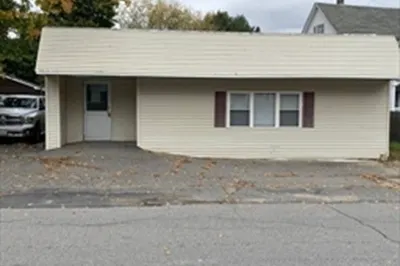 3 Pershing St 1