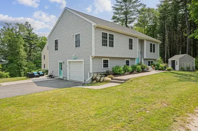61 Hingham Ave