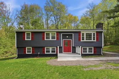 41 Dressel Ave 1