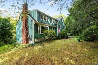 77 Warren Rd 1