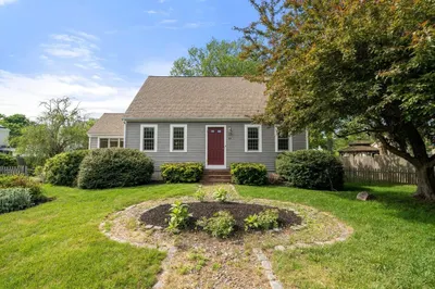 24 Merritt Ln 1