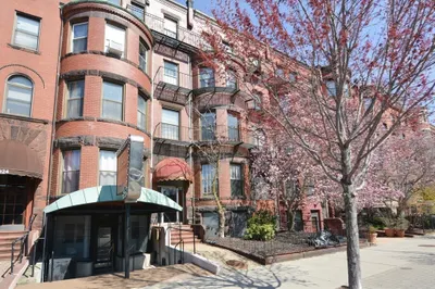 922 Beacon St #14
