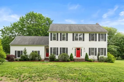 419 Hudson Road 1