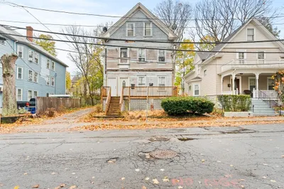 7-9 Cliff St
