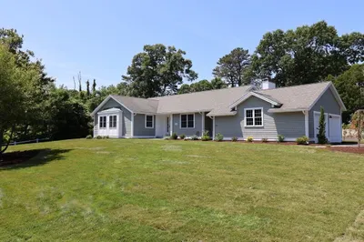 131 Country Club Drive 1