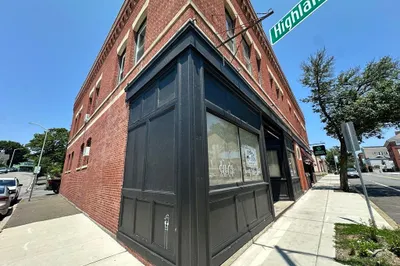 100 Cabot St #7