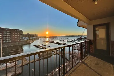 154 Lynnway #412