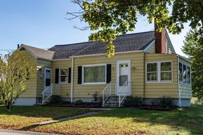 25 Lilac Ave 1