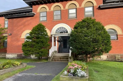 60 North St #15 1