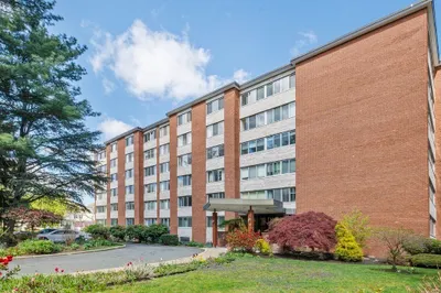 22 Chestnut Place #501 1