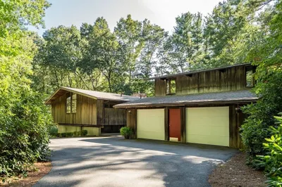 317 Springs Rd 1