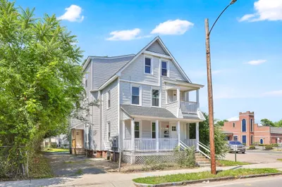 600 Union St 1