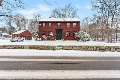 192 Adams St 1