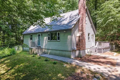 40 Sherburne Ave 1