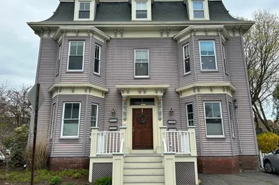 32 Central St #3 1