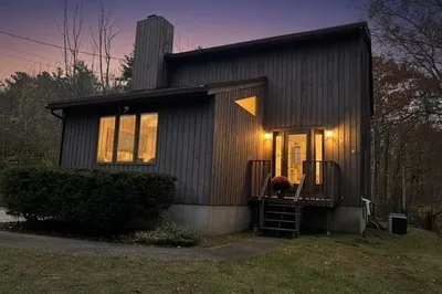 16 Garland Ave 1