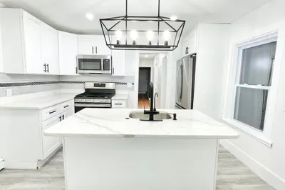 22 Clinton St #2