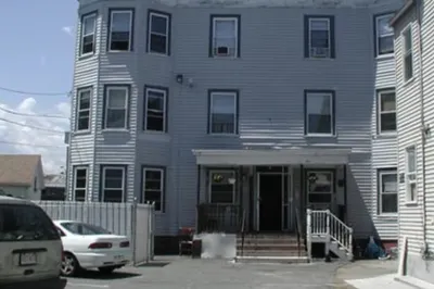 99 South St 1
