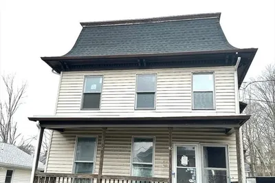 40 Warren Ave #2