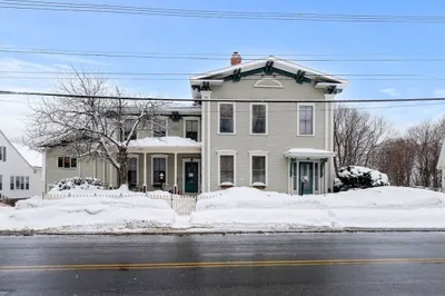 52 Central St 1