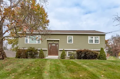 4 Kirkwood Dr 1