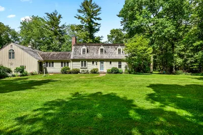 11 Batchelder Road 1