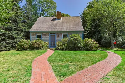 241 Tonset Rd 1