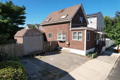 75 Light St 1