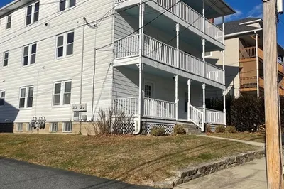 12 Church St #3 1