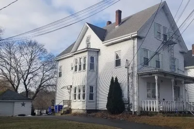 30 Briggs St