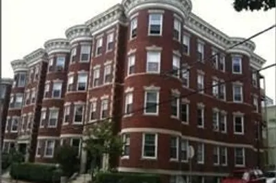 161 Hancock St #8 1