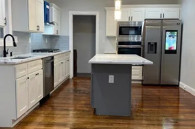 10-12 Harrison St #2