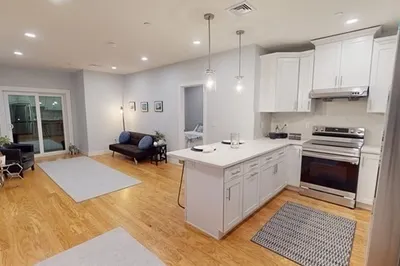 222 Arlington #2B