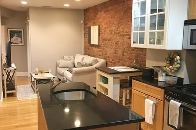 131 West 8th #2