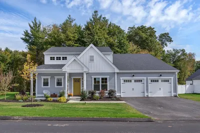 7 Iris Ln 1
