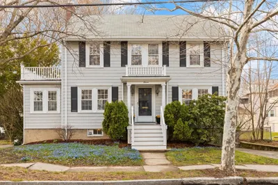 11 Poplar St