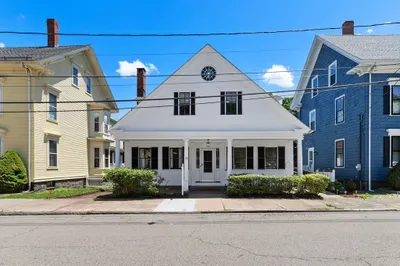 18 Chestnut St