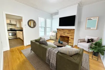44 White St #1