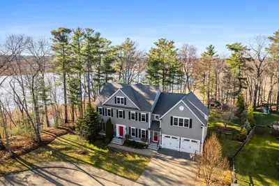 95 Gibson Ave 1