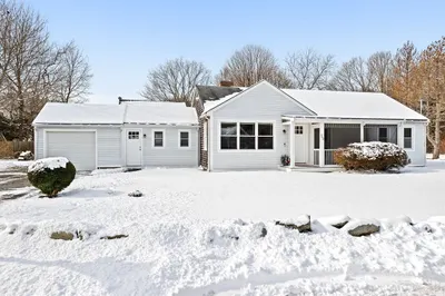 22 Leonard Rd