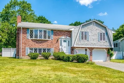 7 Flintlock Lane