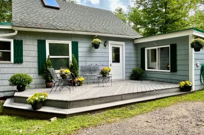 133 Lakeview Rd 1