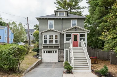 219 Summer St